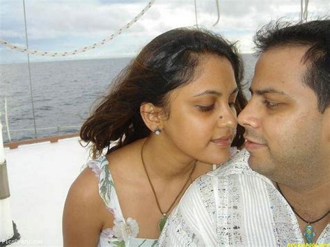 Indian Honeymoon Pictures Search (37 galleries)